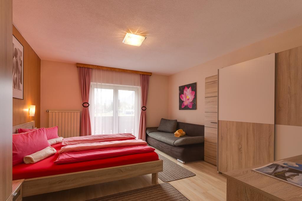 Biancas Ferienwohnung Im Haus Roswitha Tumpen Екстериор снимка